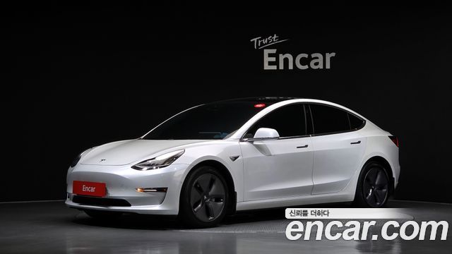 Tesla Model 3 Long Range AWD - фото 0
