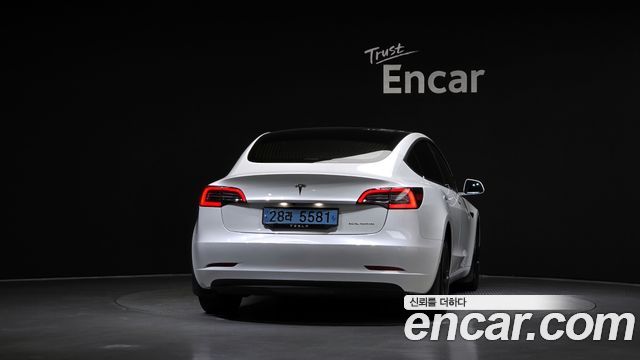 Tesla Model 3 Long Range AWD - фото 3