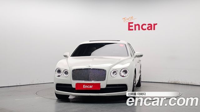 Bentley Flying Spur 2-го поколения 4.0 - фото 2