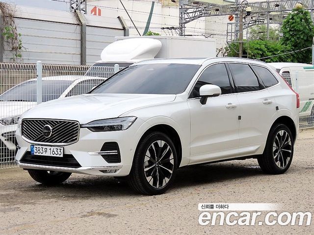 Volvo XC60 2-го поколения B5 Ultra Bright Air Sus - фото 1