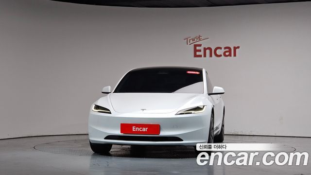 Tesla Model 3 RWD - фото 1