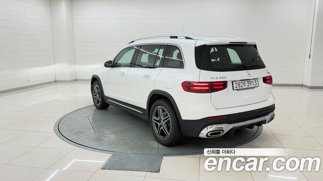 Mercedes-Benz GLB-Class X247 GLB250 4MATIC - фото 3