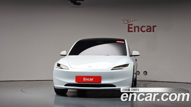 Tesla Model 3 RWD - фото 1
