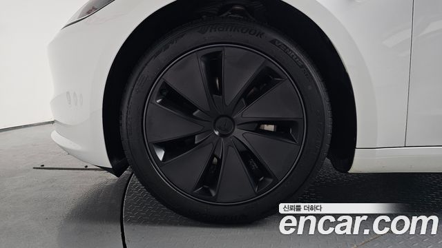Tesla Model 3 RWD - фото 3