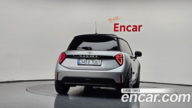 Mini Cooper S 4-го поколения Favoured - фото 2