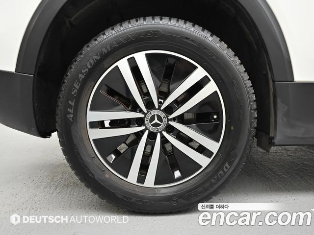 Mercedes-Benz GLB-Class X247 GLB200 d - фото 4