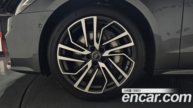 Audi A7 55 TFSI Quattro Premium - фото 4