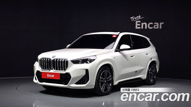 BMW X1 U11 xDrive 20i M Sport - фото 0