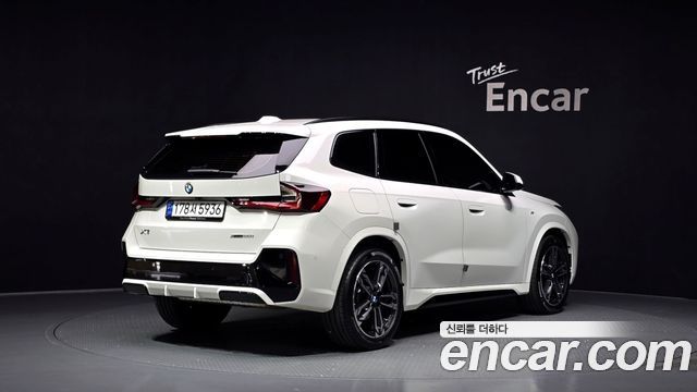 BMW X1 U11 xDrive 20i M Sport - фото 1