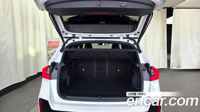 BMW X1 U11 xDrive 20i M Sport - фото 4