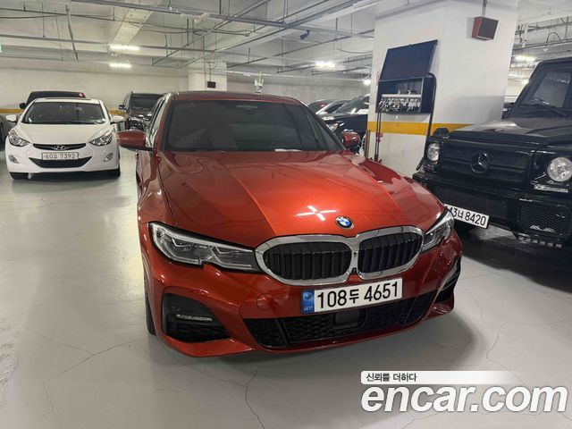 BMW 3 Series G20 320i M Sport - фото 0
