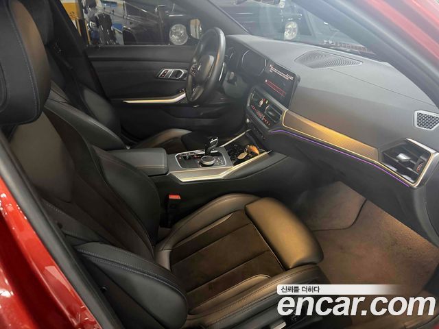 BMW 3 Series G20 320i M Sport - фото 4