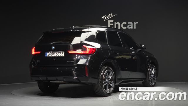BMW X1 U11 sDrive 18d M Sport - фото 1