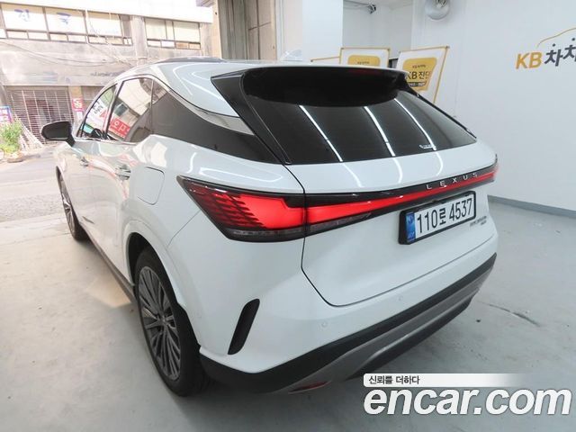 Lexus RX 350h 5-го поколения Luxury - фото 3