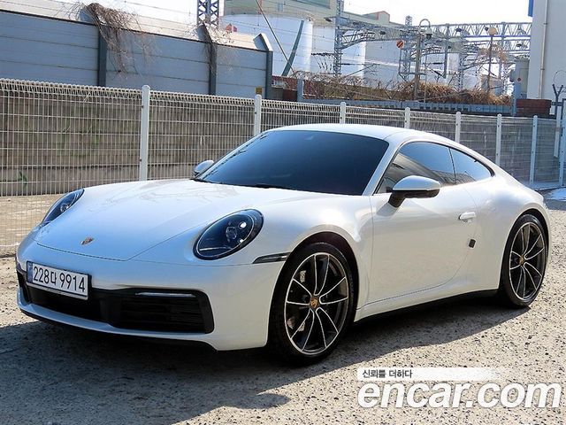Porsche 911 Carrera - фото 0