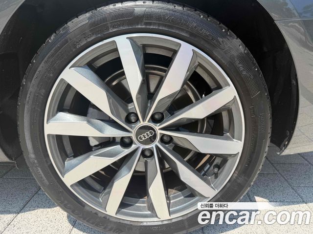 Audi A4 B9 40 TFSI Premium - фото 4
