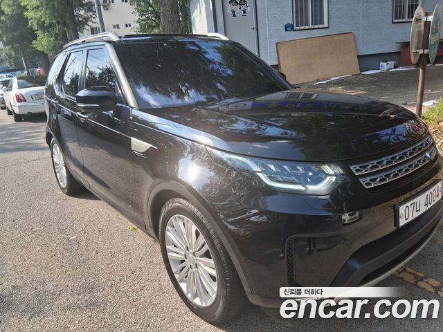 Land Rover Discovery 3.0 TD6 HSE Luxury - фото 1