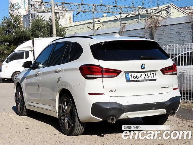BMW X1 F48 xDrive 20i M Sport - фото 2