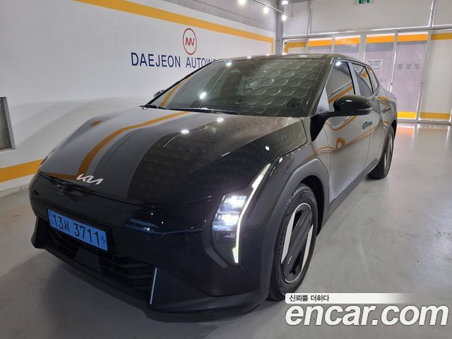 Kia EV4 Long Range 2WD Earth - фото 2
