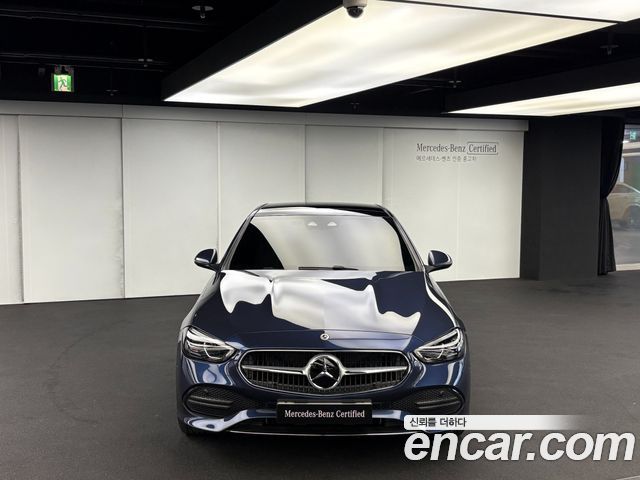 Mercedes-Benz C-Class W206 C200 Avantgarde - фото 3