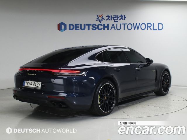 Porsche Panamera 2.9 AWD E-Hybrid - фото 1
