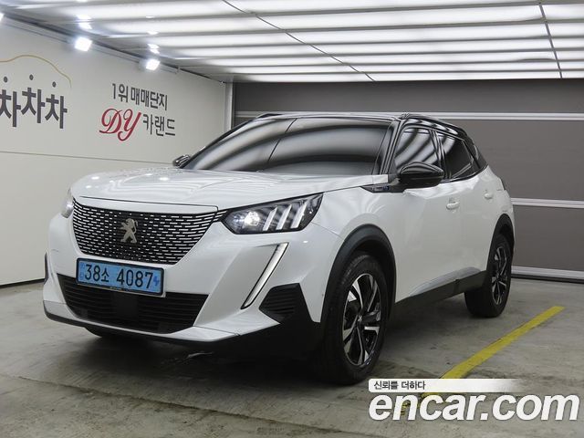 Peugeot 2008 2-го поколения EV GT - фото 0