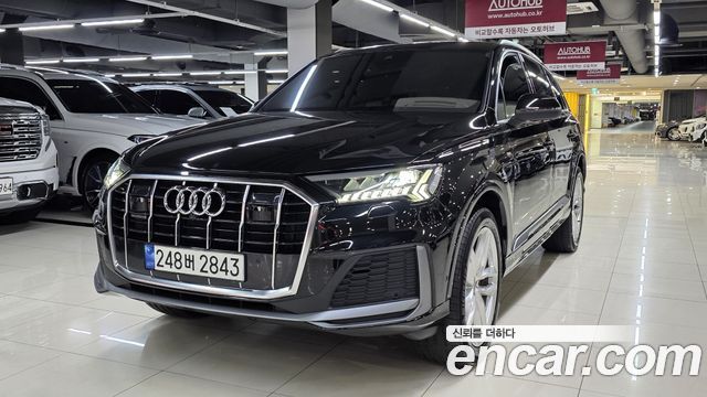 Audi Q7 45 TDI Quattro Premium - фото 0