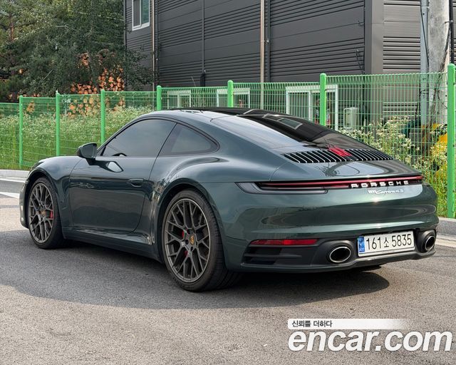 Porsche 911 Carrera 4S - фото 3