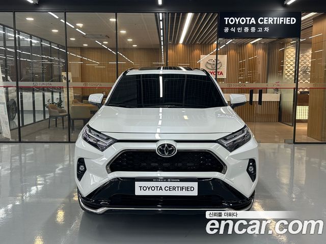 Toyota RAV4 5-го поколения 2.5 4WD PHEV XSE - фото 2