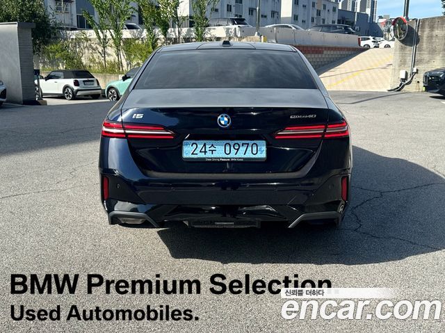 BMW i5 G60 eDrive 40 M Sport - фото 3