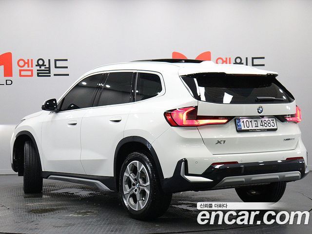 BMW X1 U11 xDrive 20i xLine - фото 3