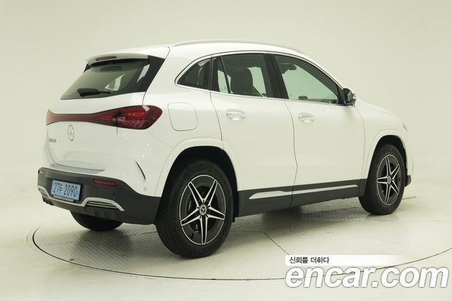 Mercedes-Benz EQA H243 EQA250 AMG Line - фото 1