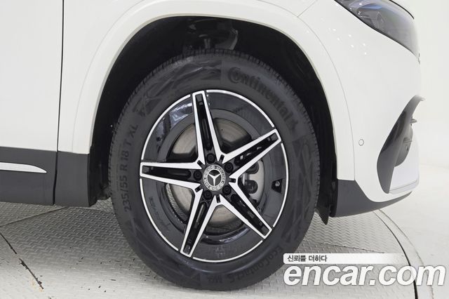 Mercedes-Benz EQA H243 EQA250 AMG Line - фото 4
