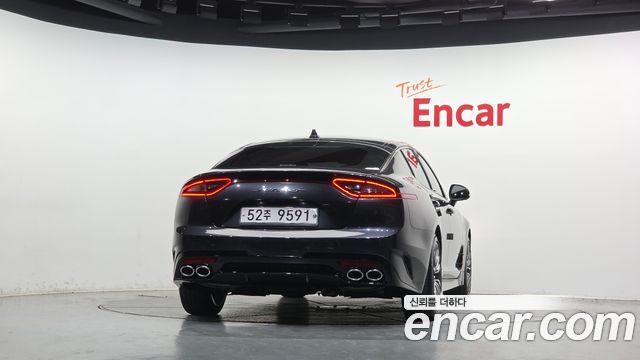 Kia Stinger 2.0 Turbo 2WD Platinum - фото 3