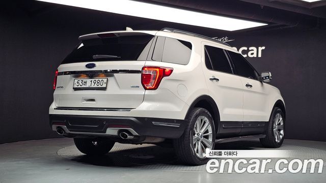 Ford Explorer 2.3 Limited 4WD 5th - фото 1