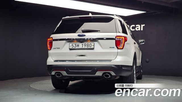 Ford Explorer 2.3 Limited 4WD 5th - фото 3