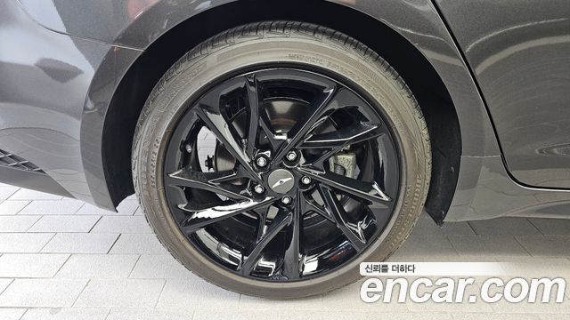 Genesis G70 New Gasoline 2.0T 4WD - фото 4