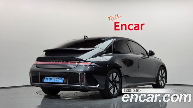 Hyundai Ioniq6 Long Range Exclusive + - фото 1