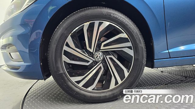 Volkswagen Jetta 7-го поколения 1.4 TSI Prestige - фото 4
