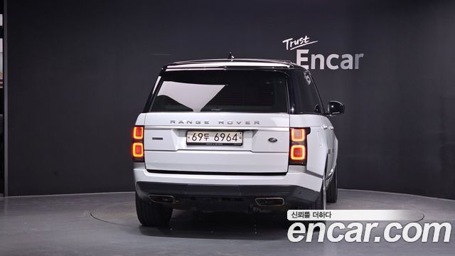 Land Rover Range Rover 4-го поколения 4.4 SDV8 AB DIESEL - фото 3