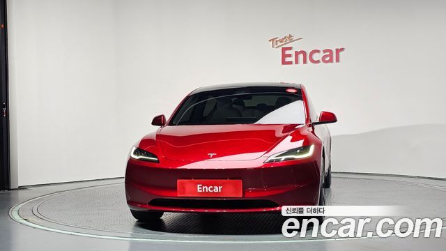 Tesla Model 3 RWD - фото 2