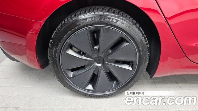 Tesla Model 3 RWD - фото 4