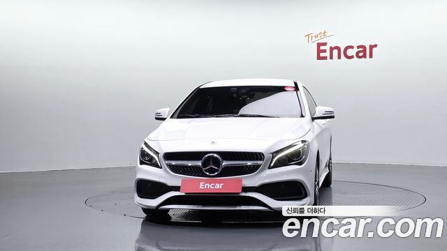 Mercedes-Benz CLA-Class C117 CLA220 AMG Line - фото 2