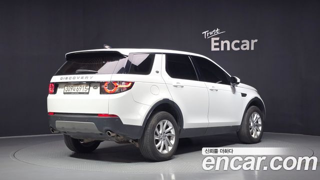 Land Rover Discovery Sport 2.0 TD4 SE - фото 1