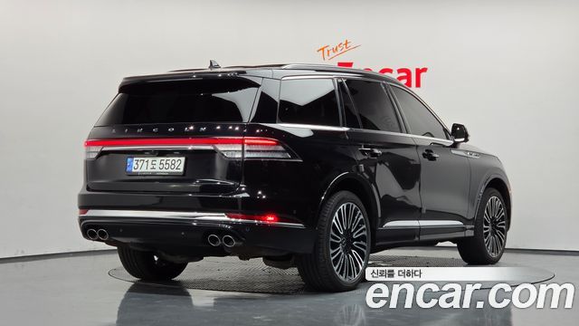 Lincoln Aviator 2-го поколения 3.0 Black Label AWD - фото 1