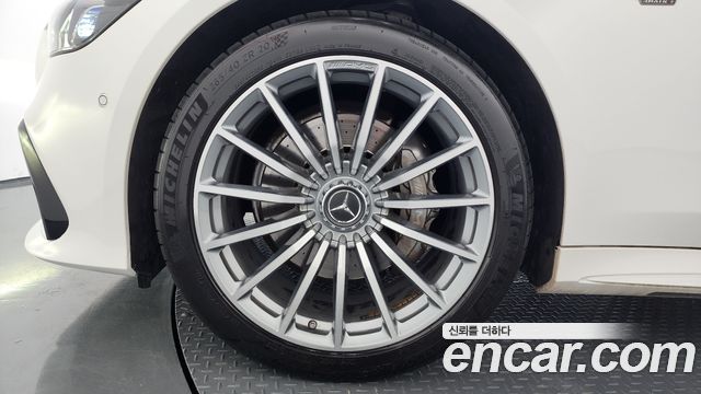 Mercedes-Benz AMG GT 4Door 43 4MATIC+ - фото 4