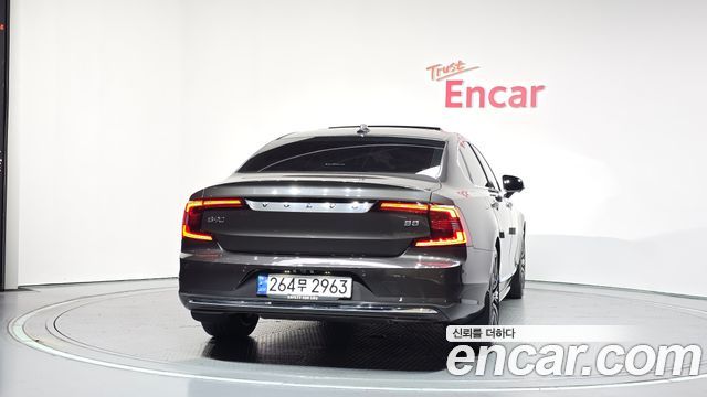 Volvo S90 B5 Ultimate Bright - фото 3