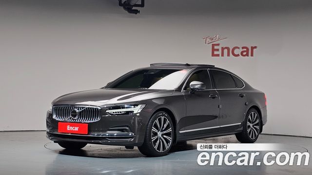 Volvo S90 B5 Ultimate Bright - фото 0