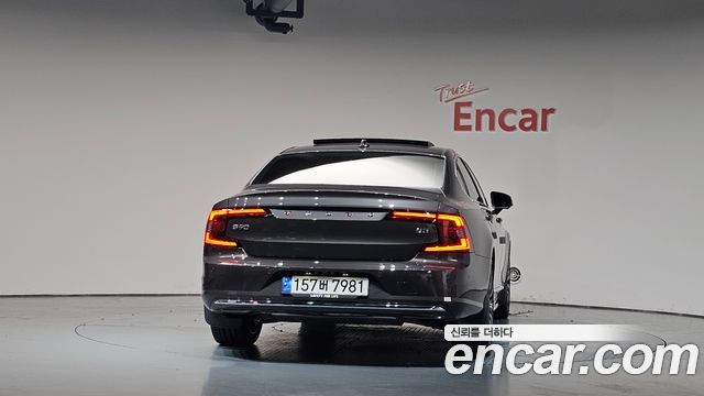 Volvo S90 B5 Ultimate Bright - фото 3