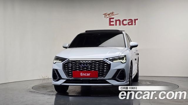 Audi Q3 F3 40 TFSI Quattro Premium Sport Back - фото 2